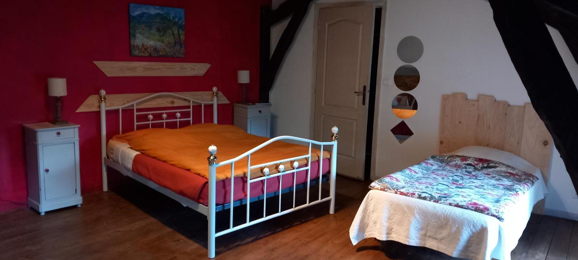 Cedres Bleus De Joany Chez Nathalie Hotel Viviez Luaran gambar